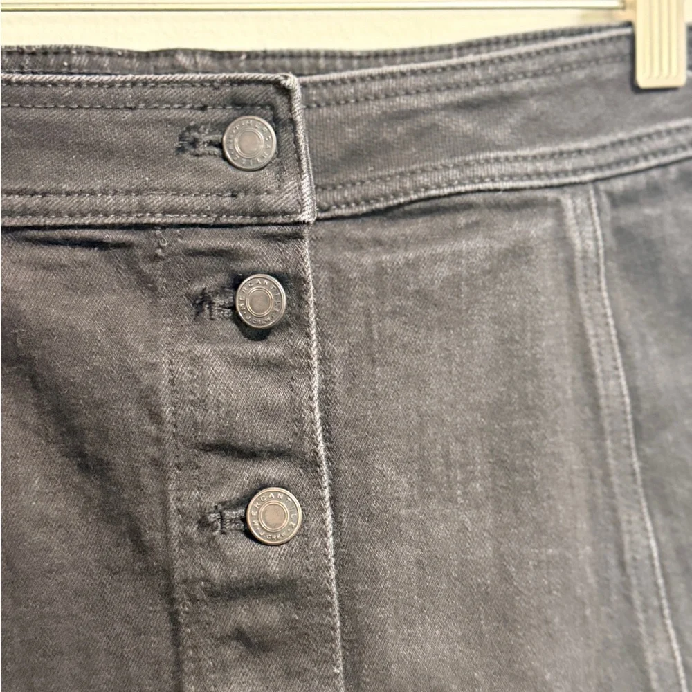J. Crew Mercantle Women's Black‎ Button-Down Denim Mini Skirt Size 2 - Picture 2 of 8